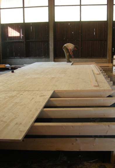 Fertigung der Elemente im Betrieb